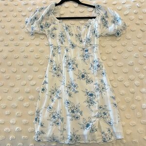 Lottie moss PacSun floral mini dress
